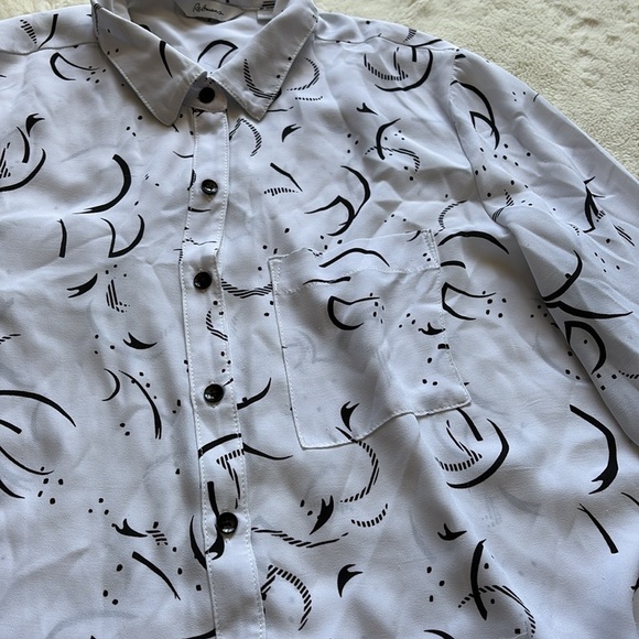 Reitmans White And Black Long Sleeve Button up Small - Picture 7 of 11